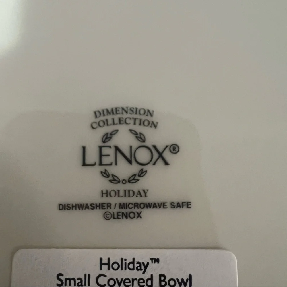 Lenox Holiday Small Covered Bowl 804284 Christmas Holly Lid Dish New In Box